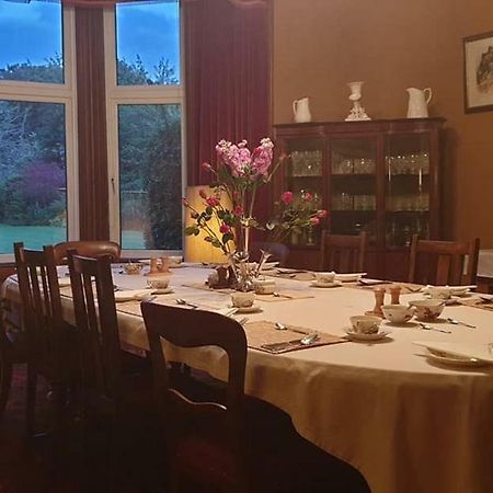 네언 탈리 에이어 B&B 외부 사진